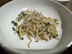 葱油拌笋衣-小大董·烤鸭(王府井apm店)