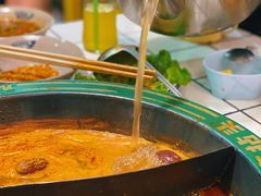 番茄鸳鸯锅-有拈头成都市井火锅(柳市店)