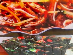 -两三事小郡肝串串香火锅(桂庙店)