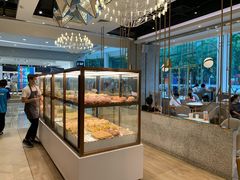 面包甜点陈列柜-奈雪的茶(东莞汇一城店)