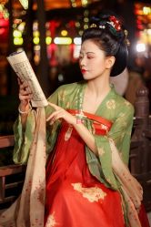 -天星轩汉服(中贸广场店)