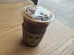 -星巴克(西安益田假日世界店)