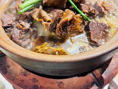 -阿润打边炉·鲜切鸡煲(华漕店)