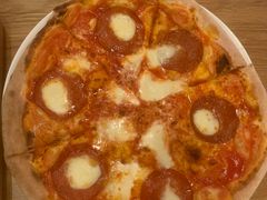 -城市大道红炉披萨烘焙坊