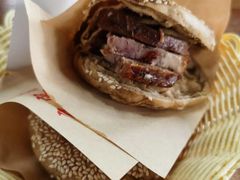 -京容合·老北京烧饼夹肉(珠江八区店)