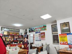 -溢心园香河肉饼总店
