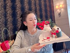 -AZUR聚(香格里拉饭店)