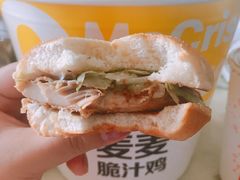 板烧鸡腿堡-麦当劳(金鹏路店)