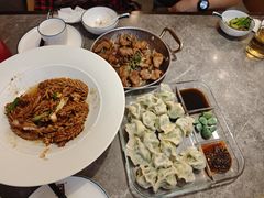 -闫府私房菜·老字号(恒隆店)