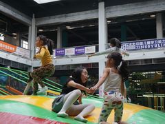 -蒙特利亲子乐园