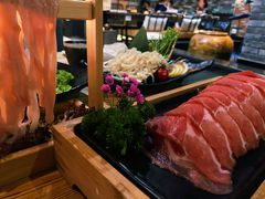 -湊湊火锅·茶憩(杭州湖滨银泰in77店)