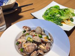 -臻鲜燕海鲜融合餐厅(金陵style店)