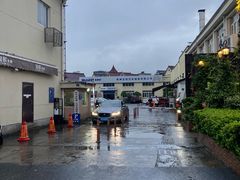 停车场-蚝魁竹笼蒸生蚝 余杭店