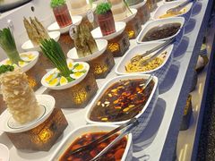 -山里屯铁锅炖·东北菜(康桥店)