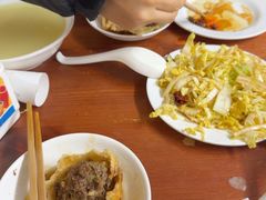 -宝瑞门钉肉饼店