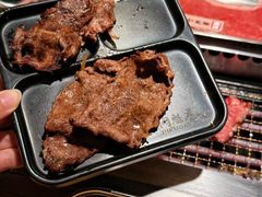 -肉魁屋·烧肉·烧鸟·酒场(高新店)