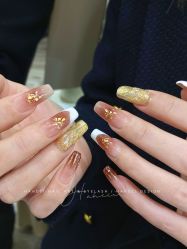 -花岐款式专研健康美甲沙龙