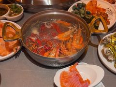 -黑金·寻焰自助百汇·烤肉·火锅(中街店)