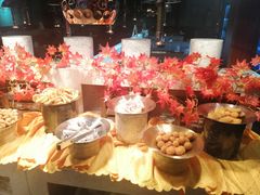 -阪尚皇·原切牛排·烤肉火锅自助(北京路店)