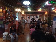 大堂-崮乡圣水坊赵家炒鸡(花都店)