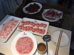 -小牛叔鲜切牛肉·火锅·烤肉自助(公济桥路店)