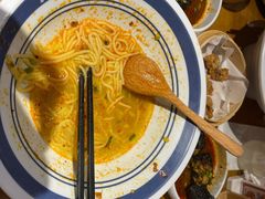 -霸蛮湖南菜·牛肉粉(荣京西街店)