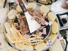 -石记东北风味烤肉(系马桩第二分店)