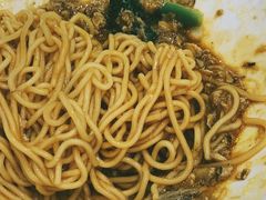 蟹黄金面-馋三尺蟹粉小笼(人民广场店)