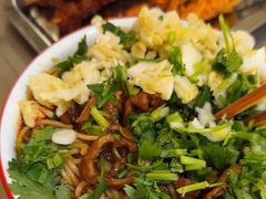 -珀玉莲花白米线店