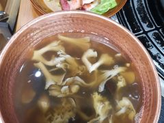-阿山卓·野生菌火锅·纳西火塘烤肉