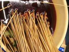 -拈签一笑黄牛肉辣卤串串