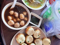 牛肉粉丝汤-哑巴生煎(临顿路店)
