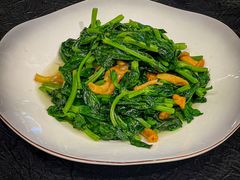 家烧杭白菜口蘑-正德楼果木烤鸭·渔家菜(东港店)