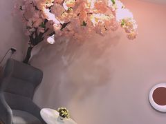 -樱花里音乐餐吧·牛扒椰子鸡(东圃店)