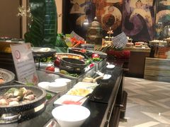 -西藏饭店·亚克·食光自助餐厅(文殊院店)