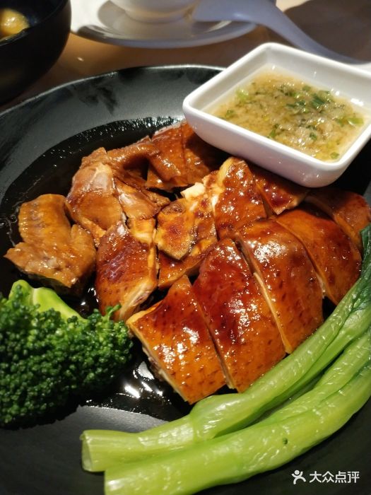 来龙里冰室(万象城店)豆油鸡图片 - 第1张