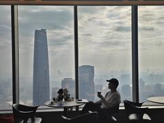 -及象咖啡Air·360度俯瞰广州塔(北塔68F店)