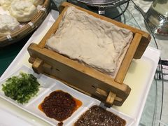 -王记酱骨头馆(经纬路店)