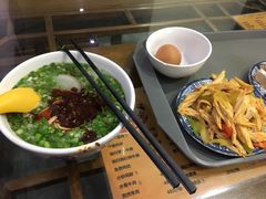 -东方宫·中国兰州牛肉拉面(三里屯店)
