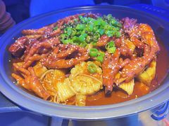 -徐记小怪兽肉蟹煲店(哈西万达金街店)