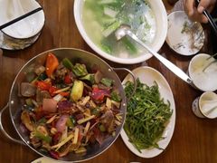-小厨子私房菜·云南美食店