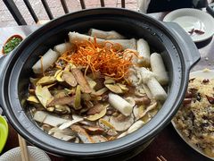 -易门野生菌府·菌海森林(月牙潭公园店)