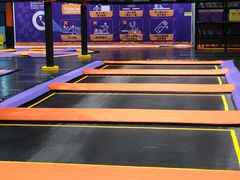 -Tenker Club弹刻极限主题公园 · 蹦床 · 团建 · 生日派对(大关店)