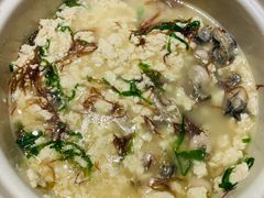 海蛎子炖豆腐-船歌·鱼水饺青岛菜(闽江二路店)