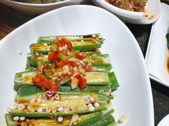 秋葵-小城粥道·海胆鲜虾粥(解放广场店)