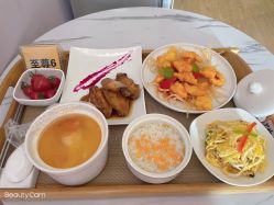 -东方爱堡国际月子会所·产后康复(兴化店)