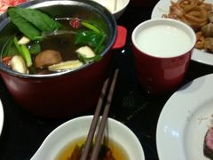 -环球约客烤涮自助(铜锣湾店)