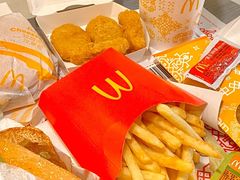 -麦当劳(龙洞店)