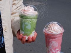 -瑞幸咖啡(临海市银泰城店)