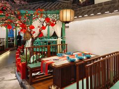 -荷塘秋月·本帮江浙菜(国权路店)